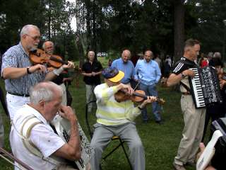 Musician´s joy the folk music festival at Ottarsborg July 21, 2002