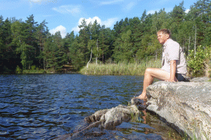 Morgonfika med bad vid Dammsjön (från rundvandring vid Erstavik 2014-08-13)