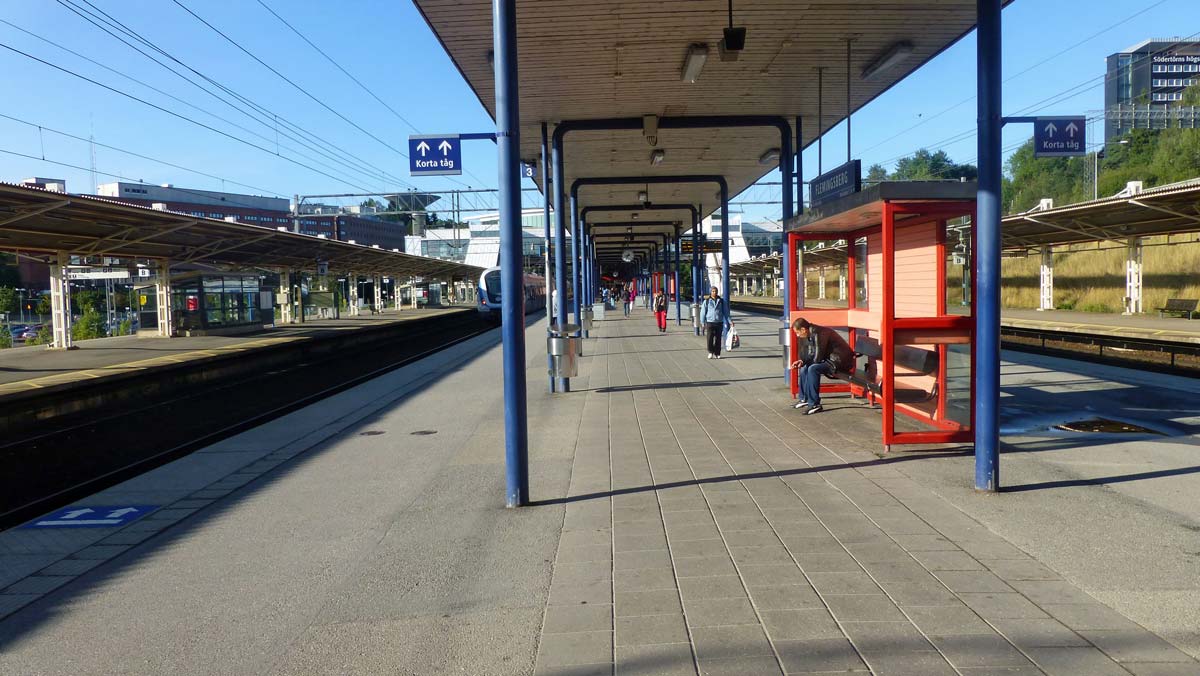Starten från Flemingsbergs pendeltågsstation